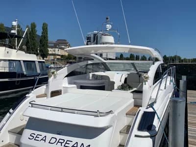 Princess V 42 Hardtop 2