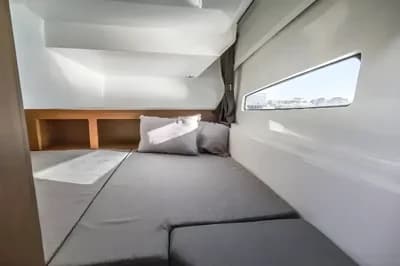 2024 Beneteau Antares 9 Boat for Sale in Swanwick 5