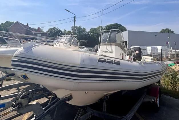 ZODIAC PRO OPEN 550 - 2004