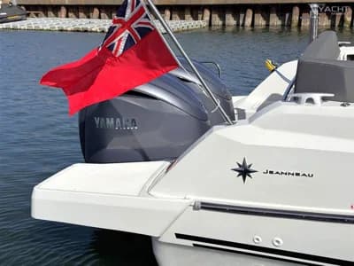 Jeanneau Cap Camarat 9.0 CC 3