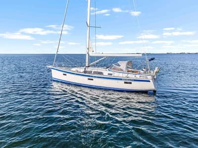 Hallberg-Rassy 400 2