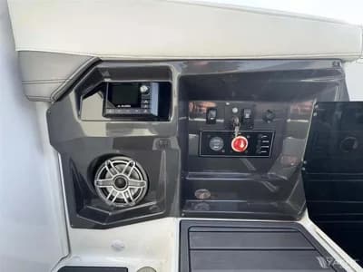 Monterey 278SS 3