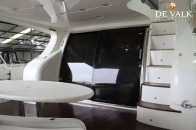 Azimut 68 Plus 2