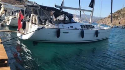Beneteau Oceanis 43 2