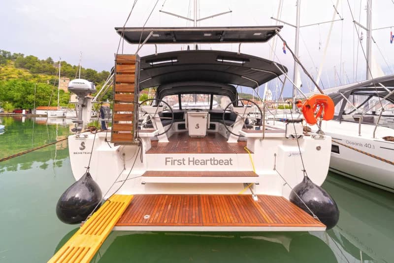 BENETEAU OCEANIS 51.1