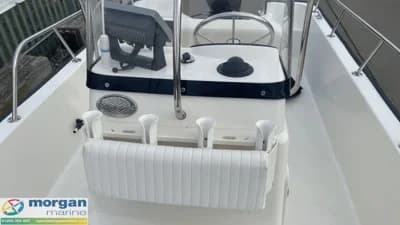 Boston Whaler 170 Montauk 2