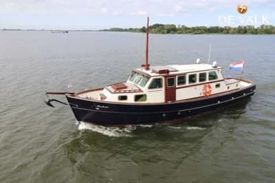 Brooke Marine Motor Yacht 3