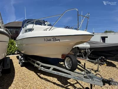 Sealine S24 2