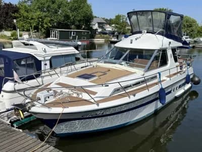 Motoryacht Argo 1200 Fly 2