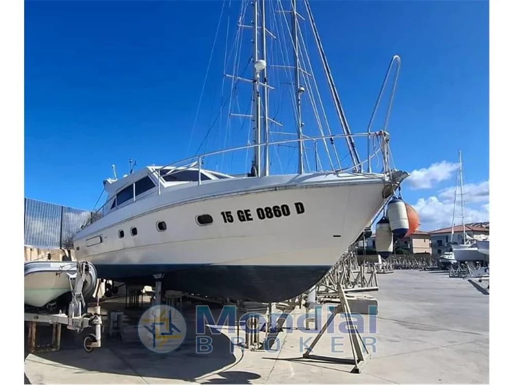 ALTURA FERRETTI - 40