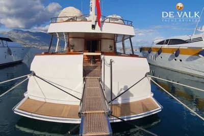 Hall Russell and Co Navetta 3