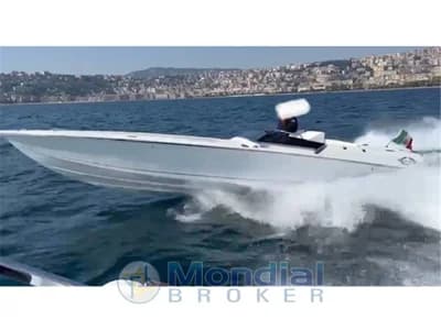 Magnum Marine - 27 Starfire 2