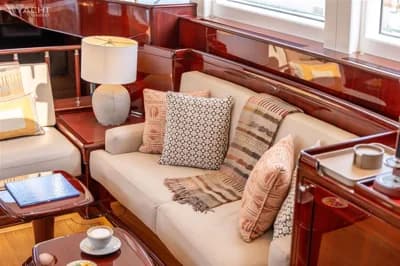 SES Yachts Truly Classic 128 3