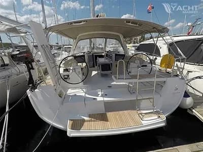 Beneteau Oceanis 45 2
