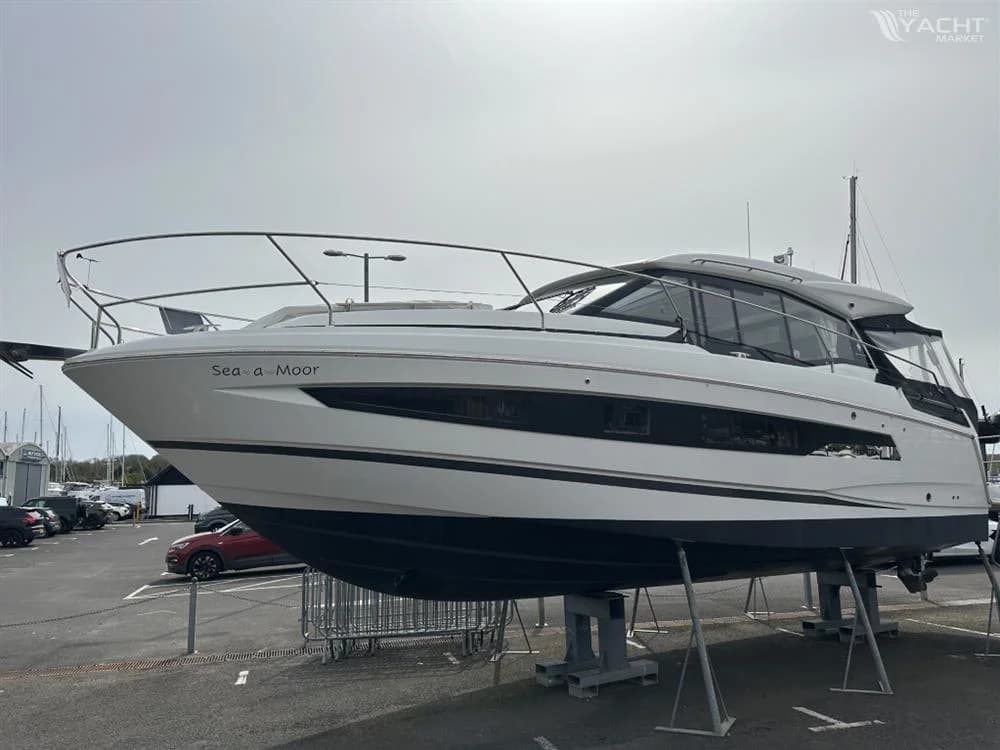 Jeanneau NC 37