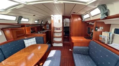 Beneteau Oceanis Clipper 423 2