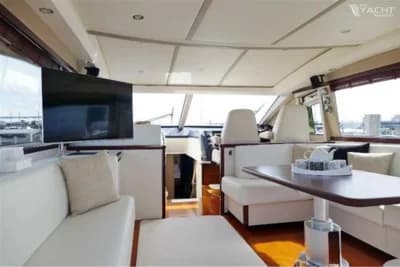 PRINCESS V70 3