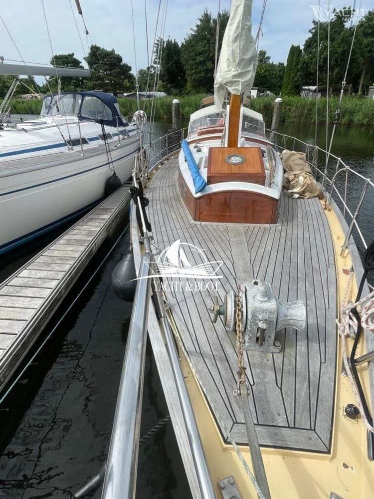 Huisman (Royal Huisman Shipyard) Huisman 1100