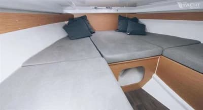 BENETEAU FLYER 7 SUNDECK 3