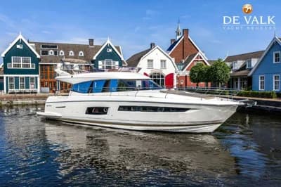 Prestige 550 Flybridge 3