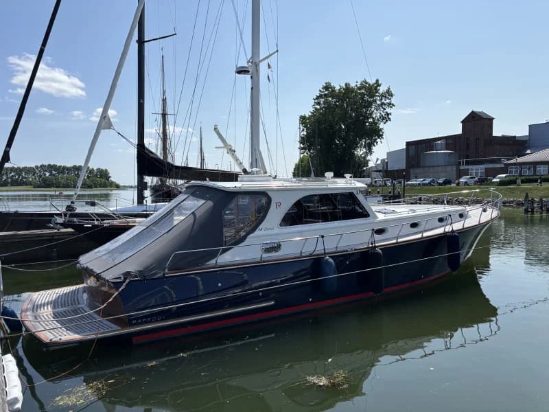 Rapsody 48 Offshore