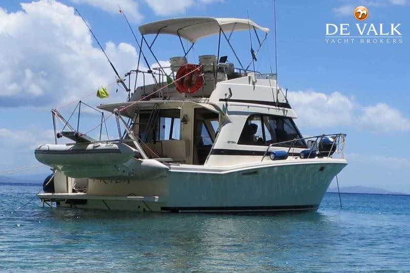 Riviera 33 Flybridge