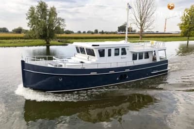 Steeler Explorer 50 Pilothouse 2
