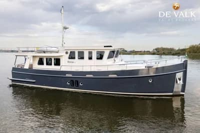 Steeler Explorer 50 Pilothouse 3