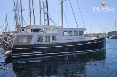 Steeler Explorer 50 Pilothouse 2