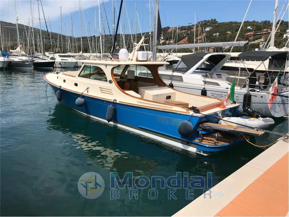 Morgan Yachts - 44