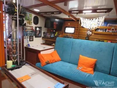 Classic Yacht Classic 50FT steel cutter 2