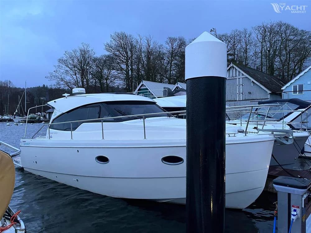 Rodman Spirit 31 Outboard