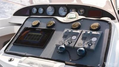 Sacs Stratos S42 3