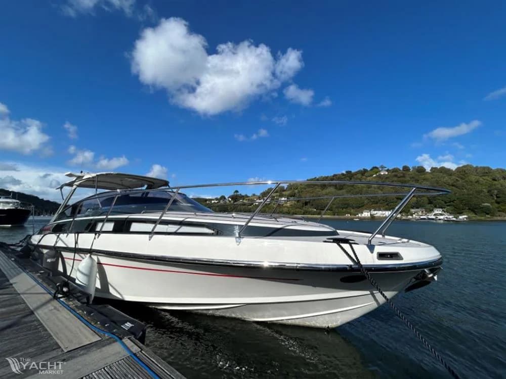 SUPERMARINE Spearfish 32