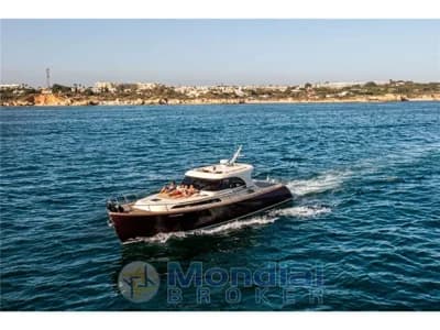 Mochi Craft - MOCHI 51 DOLPHIN 2