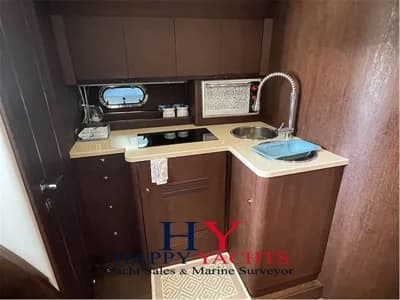 Airon Marine - 4300 T-Top 3