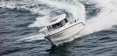 Parker 700 Pilothouse 2