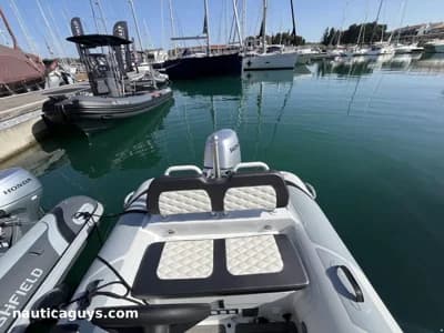 Highfield Sport 330 inkl. Motor 2