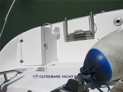 HUNTER MARINE - HUNTER 320 3