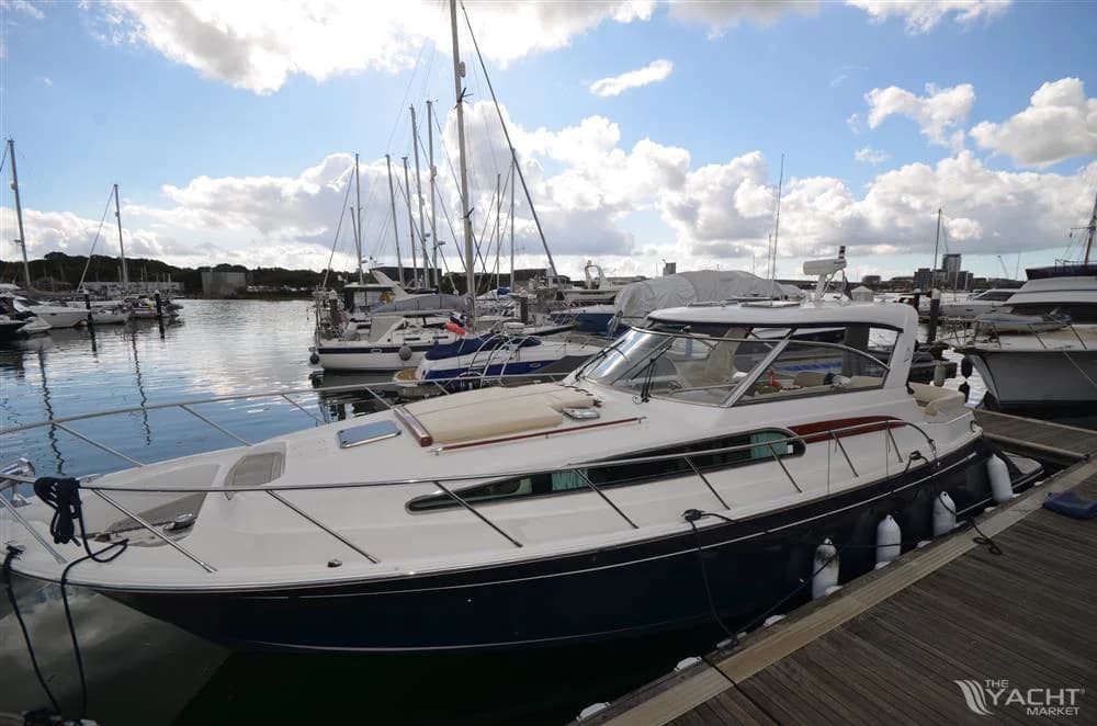 Chris Craft Roamer 40