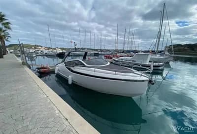 Fairline F//LINE 33 2