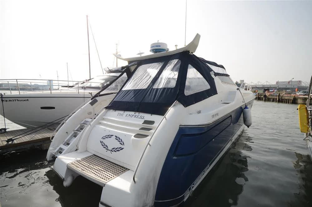 Sunseeker Camargue 55