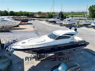 CAYMAN YACHTS - 52WA 2