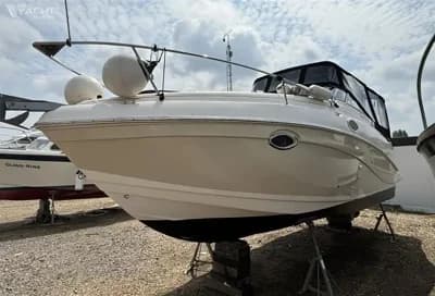 Rinker 250 Fiesta Vee 2
