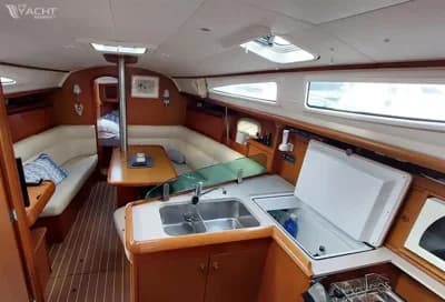 Jeanneau Sun Odyssey 35 2