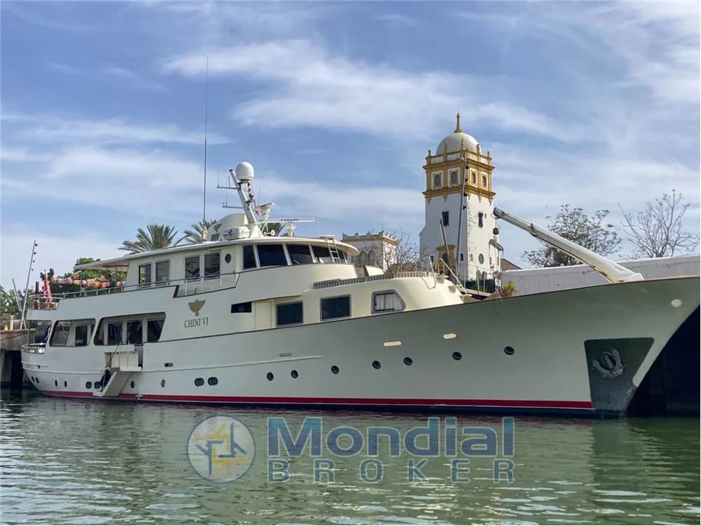 Benetti Style - Explorer 34m