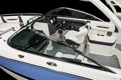 Chaparral 247 SSX, 2025 NEW BOAT 3