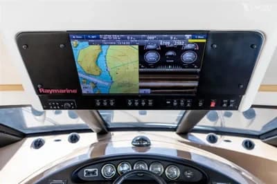 Carver 530 Voyager Pilothouse 3