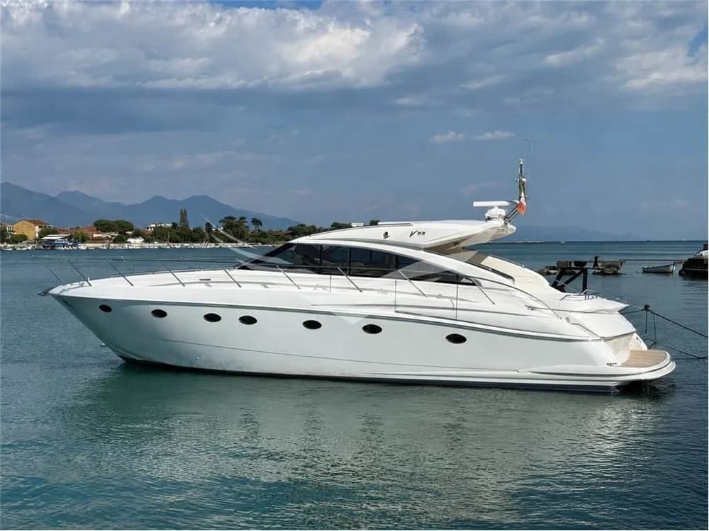 Princess Yachts - V53
