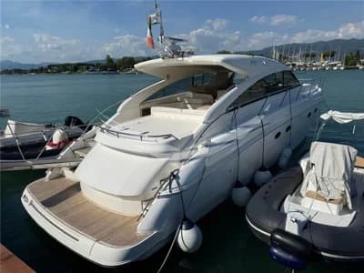 Princess Yachts - V53 2